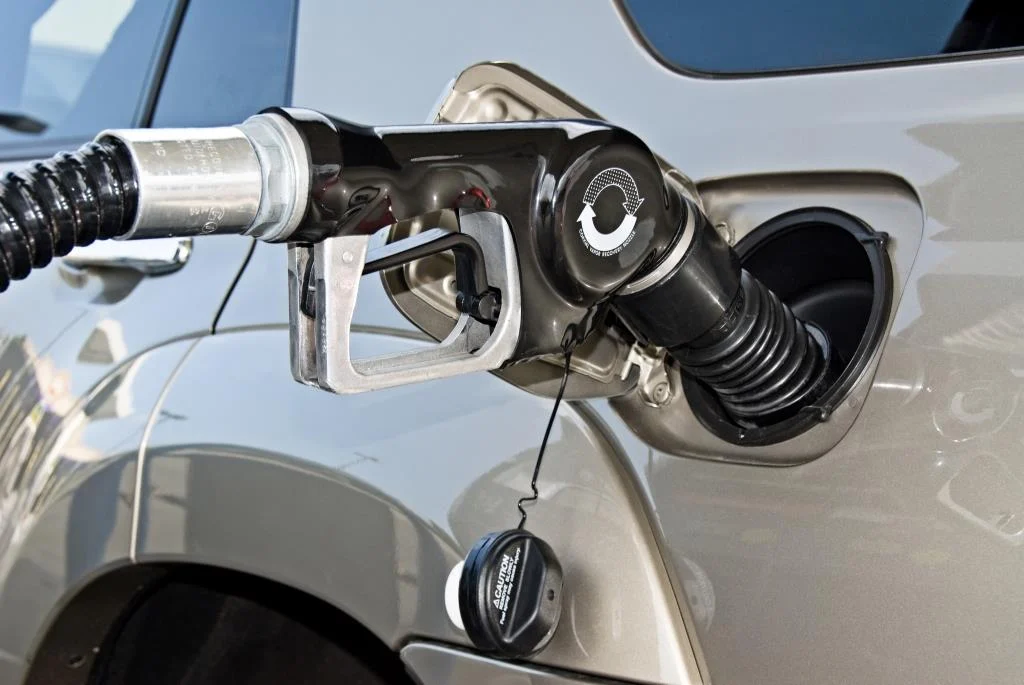 https://esg.co.il/wp-content/uploads/2019/09/gas-pump-nozzle-YWT63DA.webp